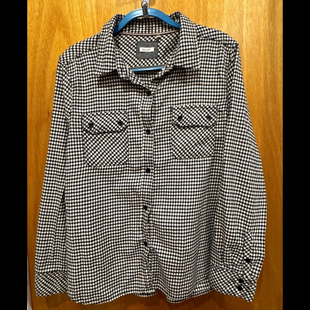 TRUE GRIT - WOMEN'S BLACK/WHITE FLANNEL - SIZE XL